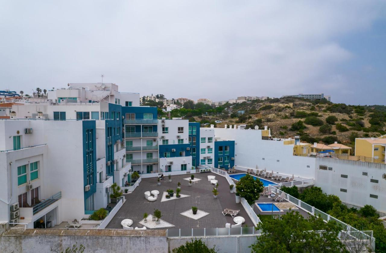 Bay View Apartment W/Pool 3-Min Walk To The Beach Albufeira Ngoại thất bức ảnh